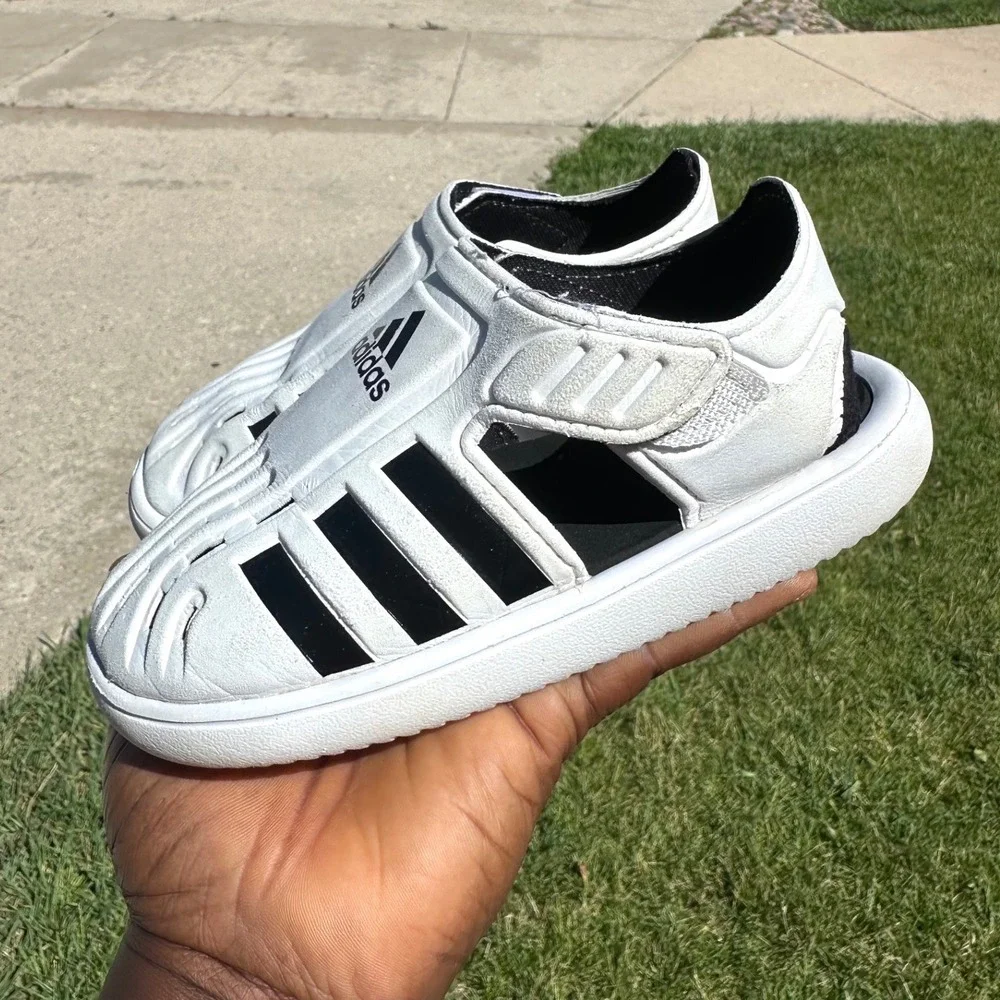 Adidas Closed Toe Kids Toddler Boy Water Sandals Size 11 Cloud White And Black